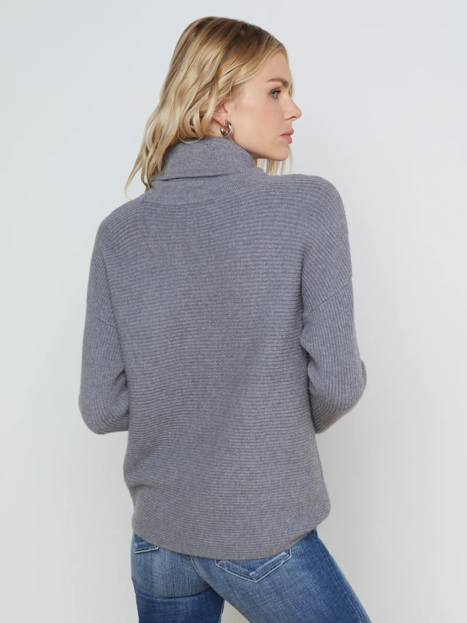 L'AGENCE Online Exclusives|Resort Collection|Brynn Sweater Heather Grey