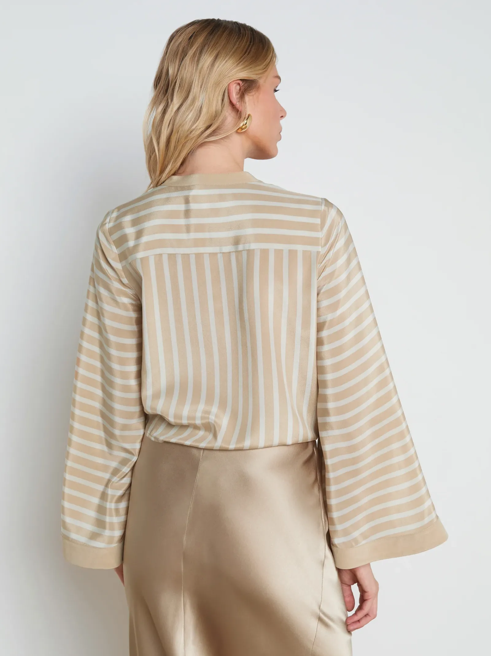 L'AGENCE Online Exclusives|Spring Collection|Charlize Tie-Front Blouse Almond/Champagne Stripe