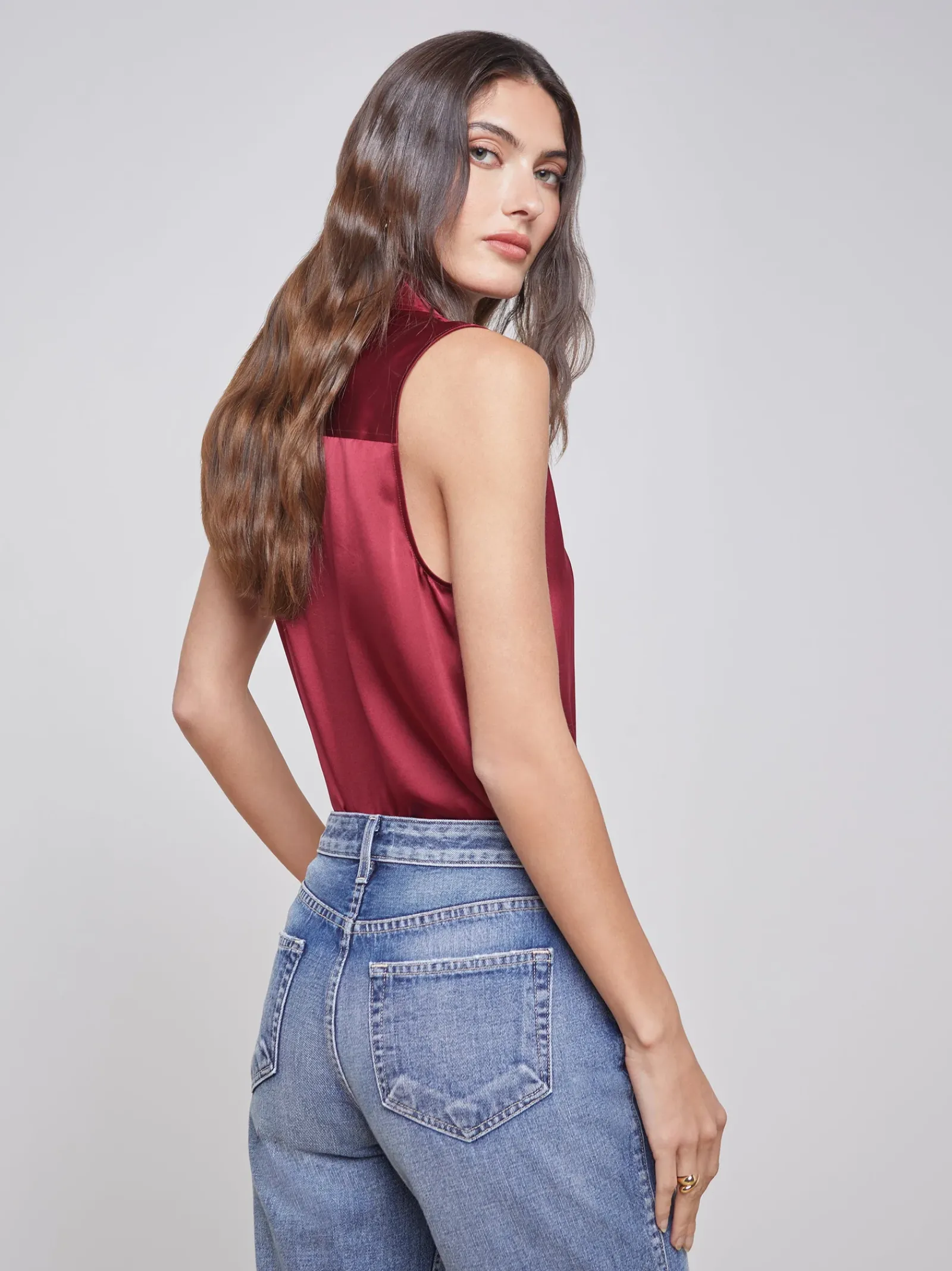 L'AGENCE Online Exclusives|Silks|Emmy Sleeveless Silk Blouse Dark Bordeaux