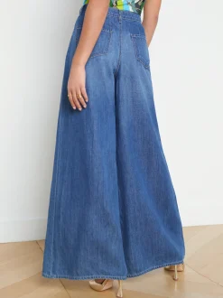L'AGENCE Wide & Relaxed|Spring Collection|Lanae Super Wide-Leg Jean Delmar