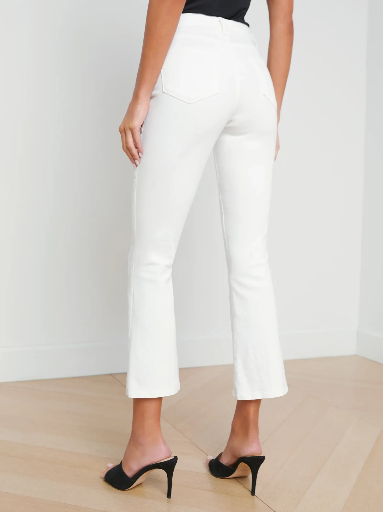 L'AGENCE Spring '24 Catalog|Petite|Mira Cropped Micro Boot Jean Blanc