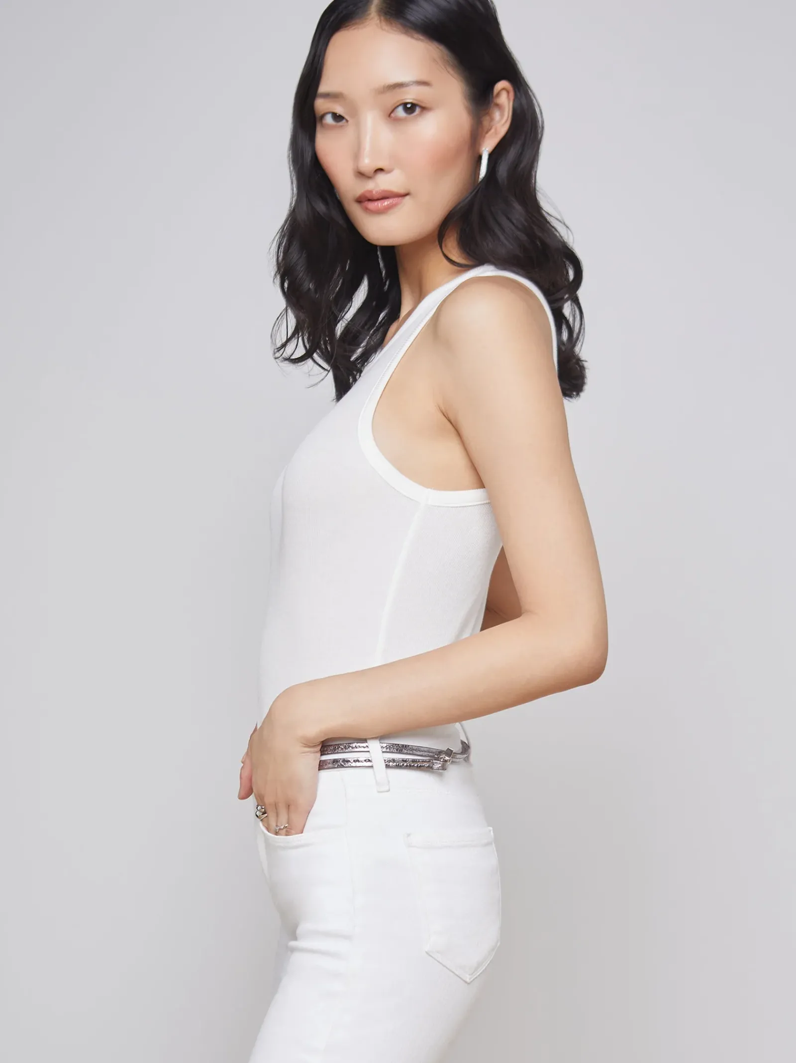 L'AGENCE Nouveau Whites|Essentials|Nia Top White