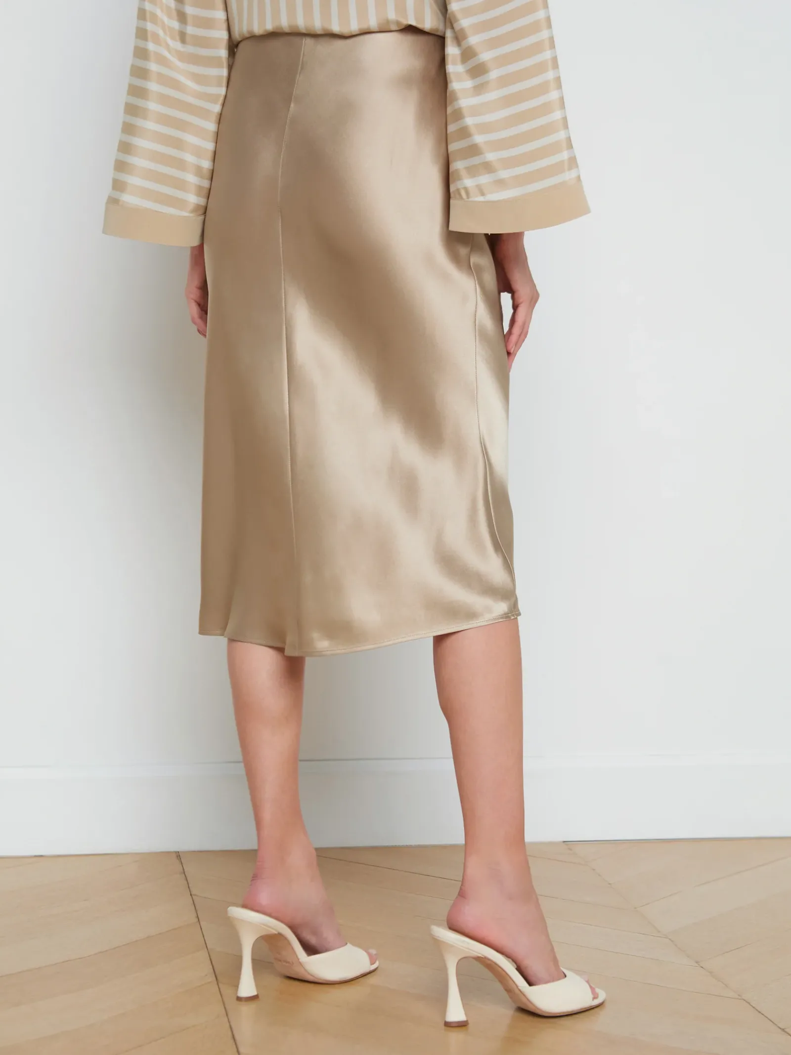 L'AGENCE Online Exclusives|Spring Collection|Perin Silk Midi Skirt Almond