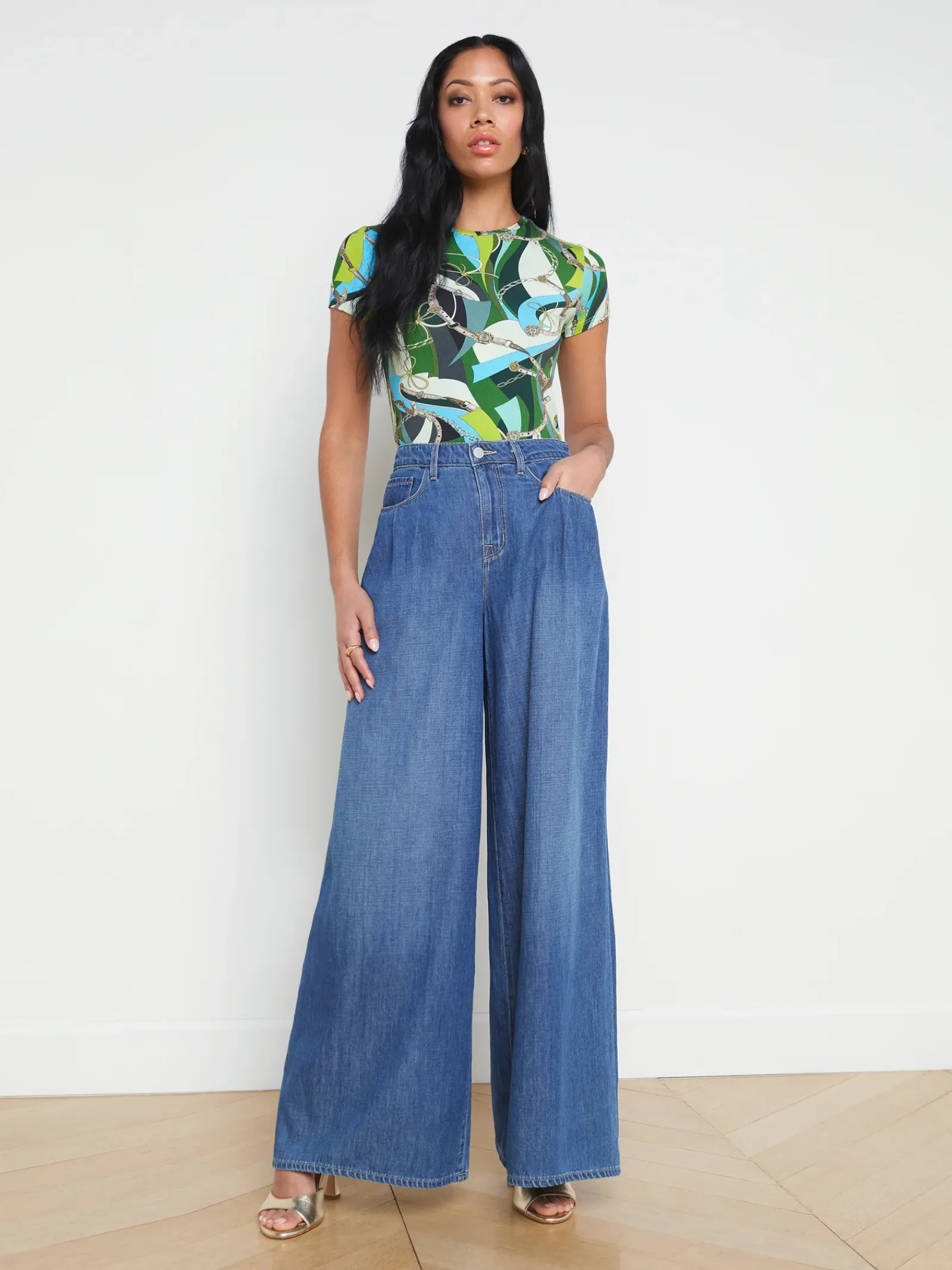 L'AGENCE Print Edition|Spring Collection|Ressi Fitted Tee Small Sea Green Belt Swirl