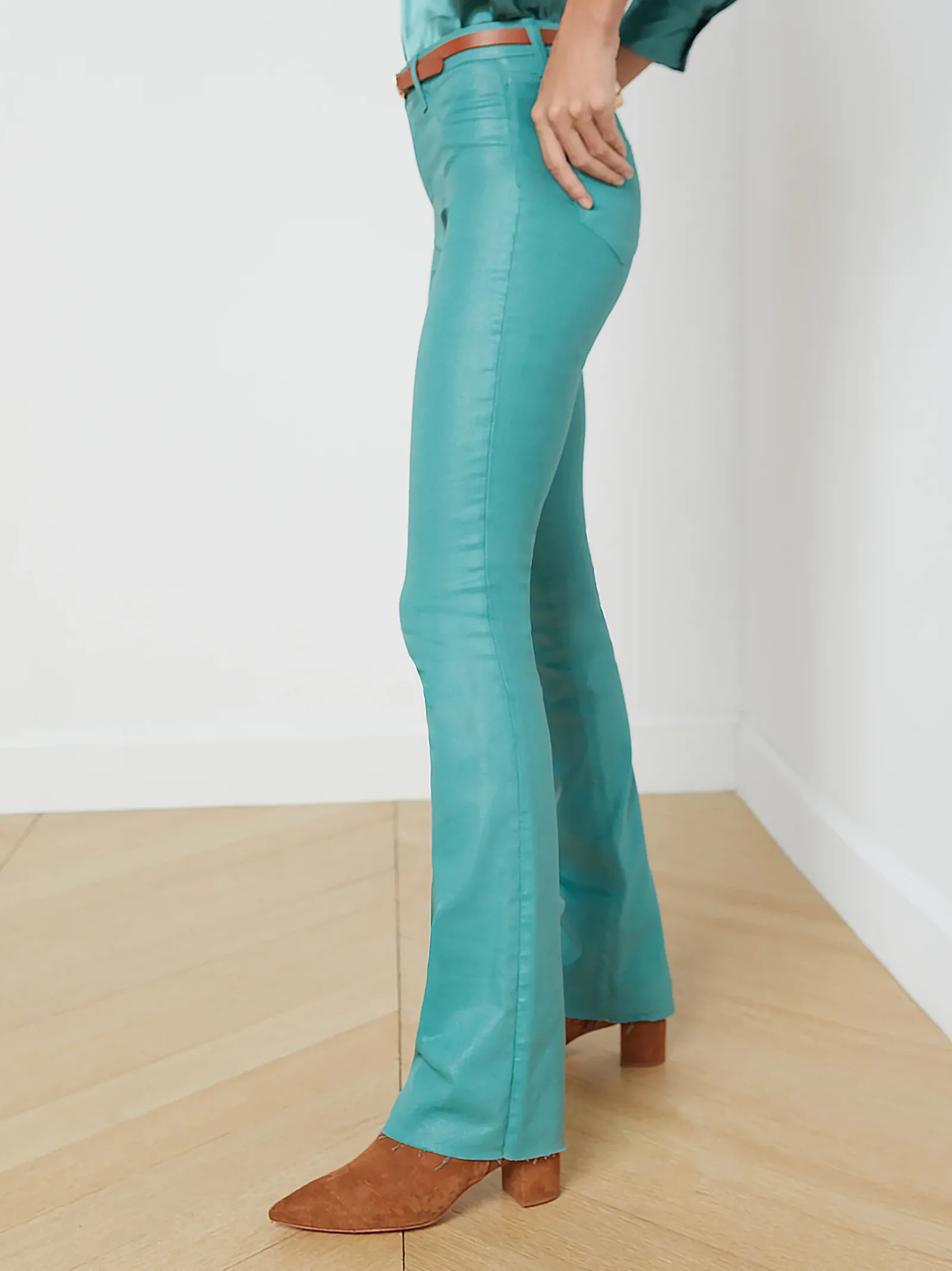 L'AGENCE Back in Stock|Resort Collection|Ruth Coated Straight-Leg Jean Green Jasper Coated