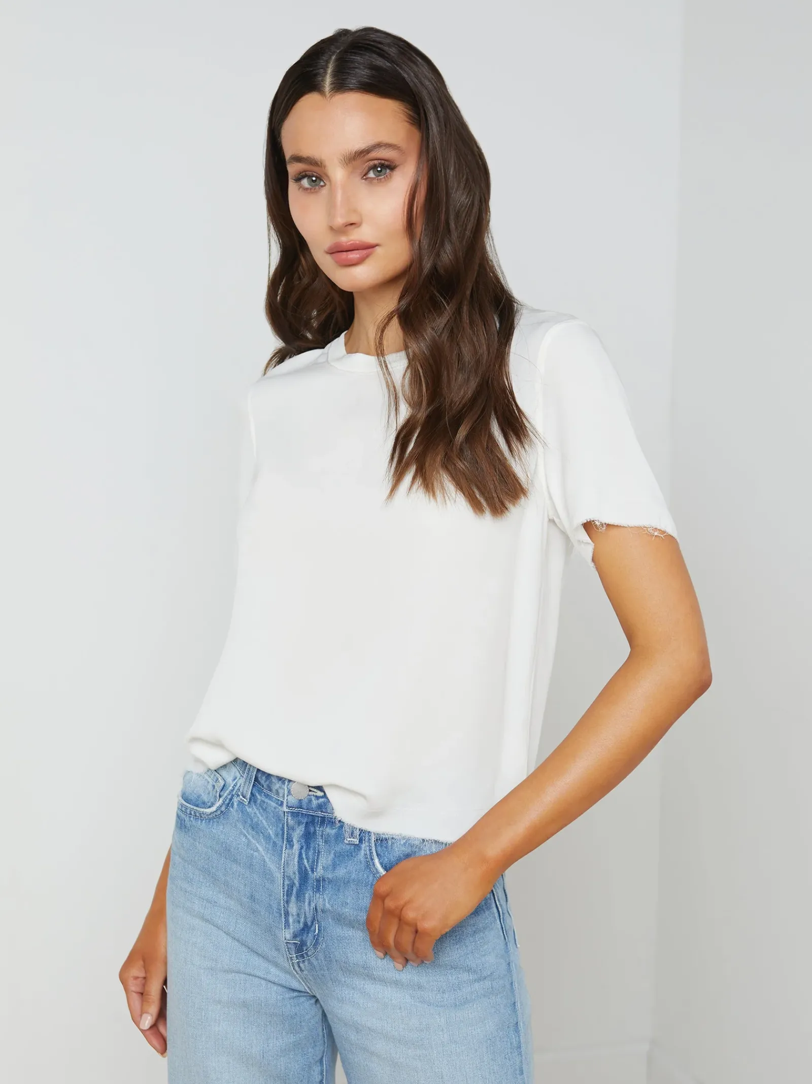 L'AGENCE Spring '24 Catalog|Spring Collection|Suzette Silk Raw-Hem Tee White