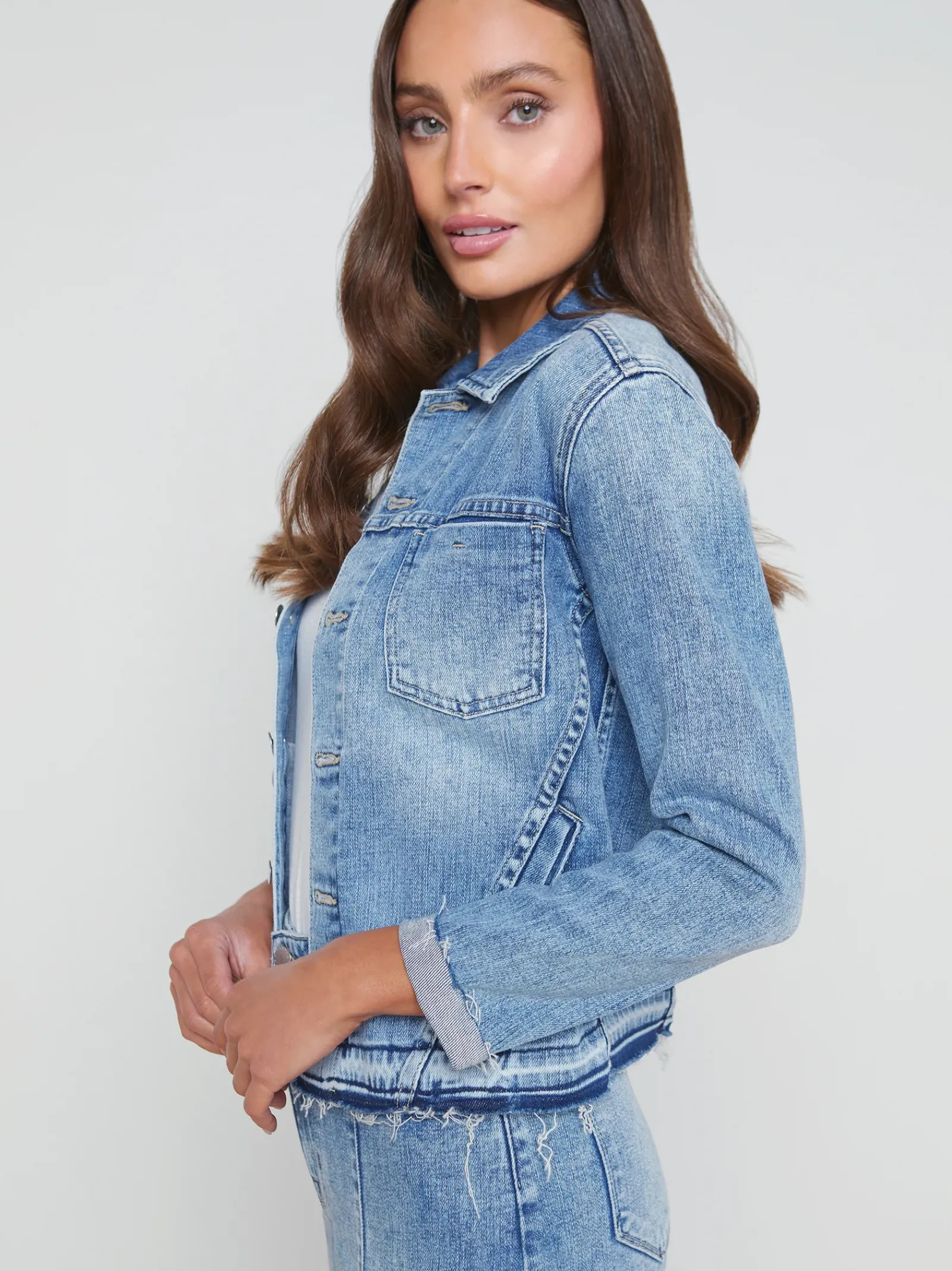 L'AGENCE Spring Collection|Denim Jackets|Tatiana Raw-Hem Denim Jacket Cordova
