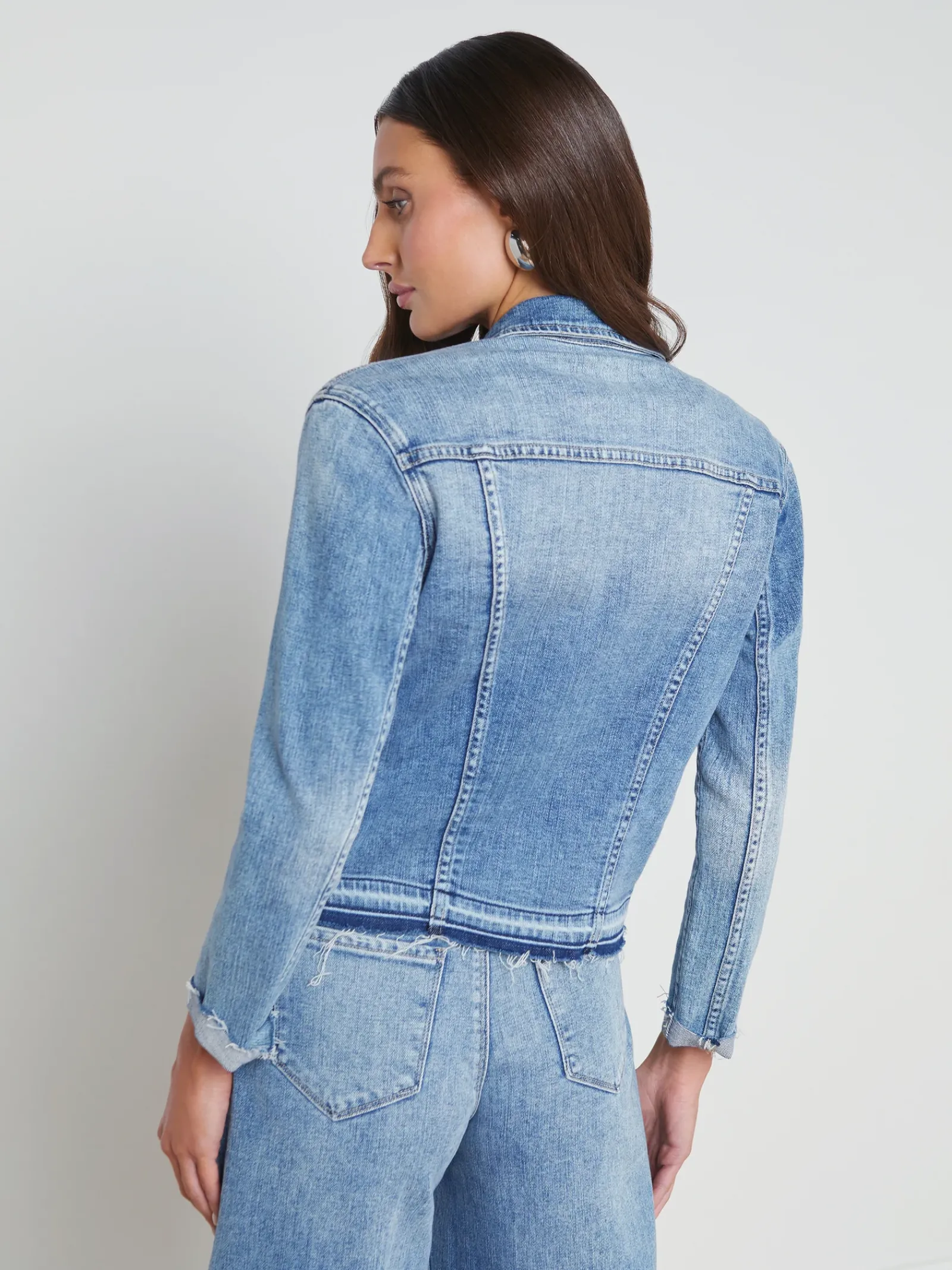 L'AGENCE Spring Collection|Denim Jackets|Tatiana Raw-Hem Denim Jacket Cordova