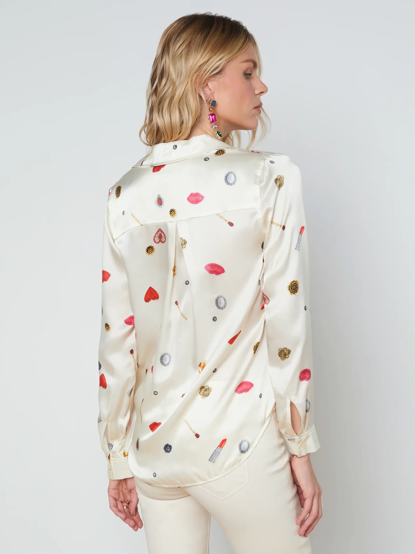L'AGENCE Print Edition|Spring Collection|Tyler Silk Blouse Champagne Multi Heart Jewel