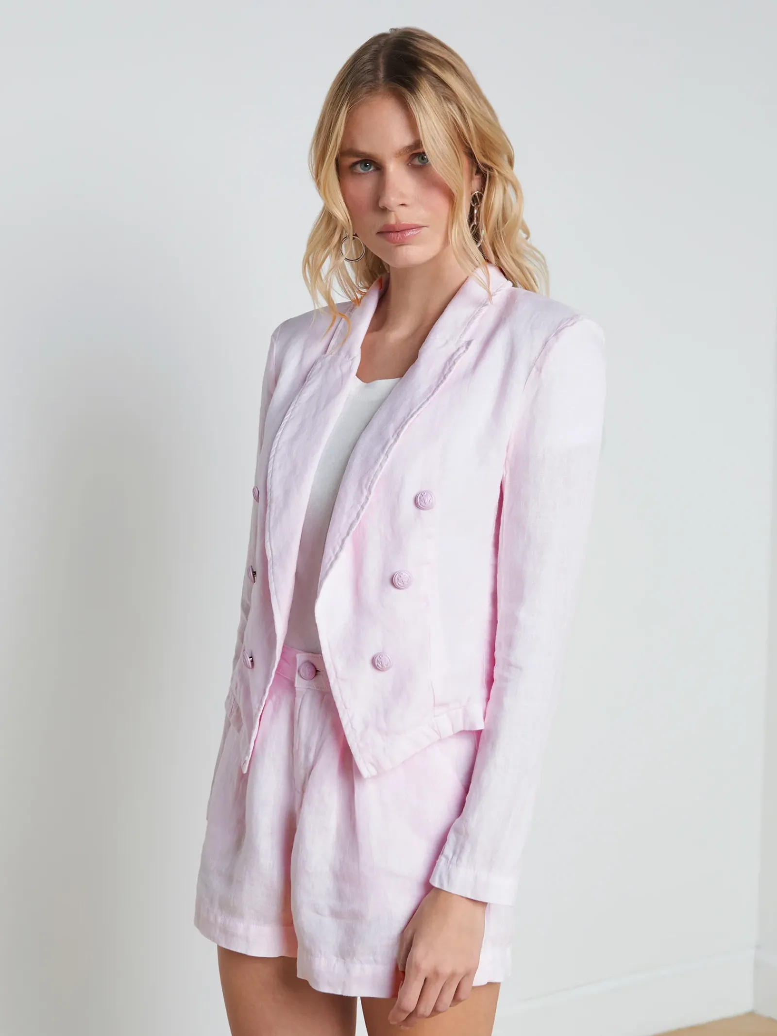 L'AGENCE Sets|Spring '24 Catalog|Wayne Linen Blazer Lilac Snow